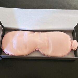 Silversilk sleep mask by PMD - Rose Color